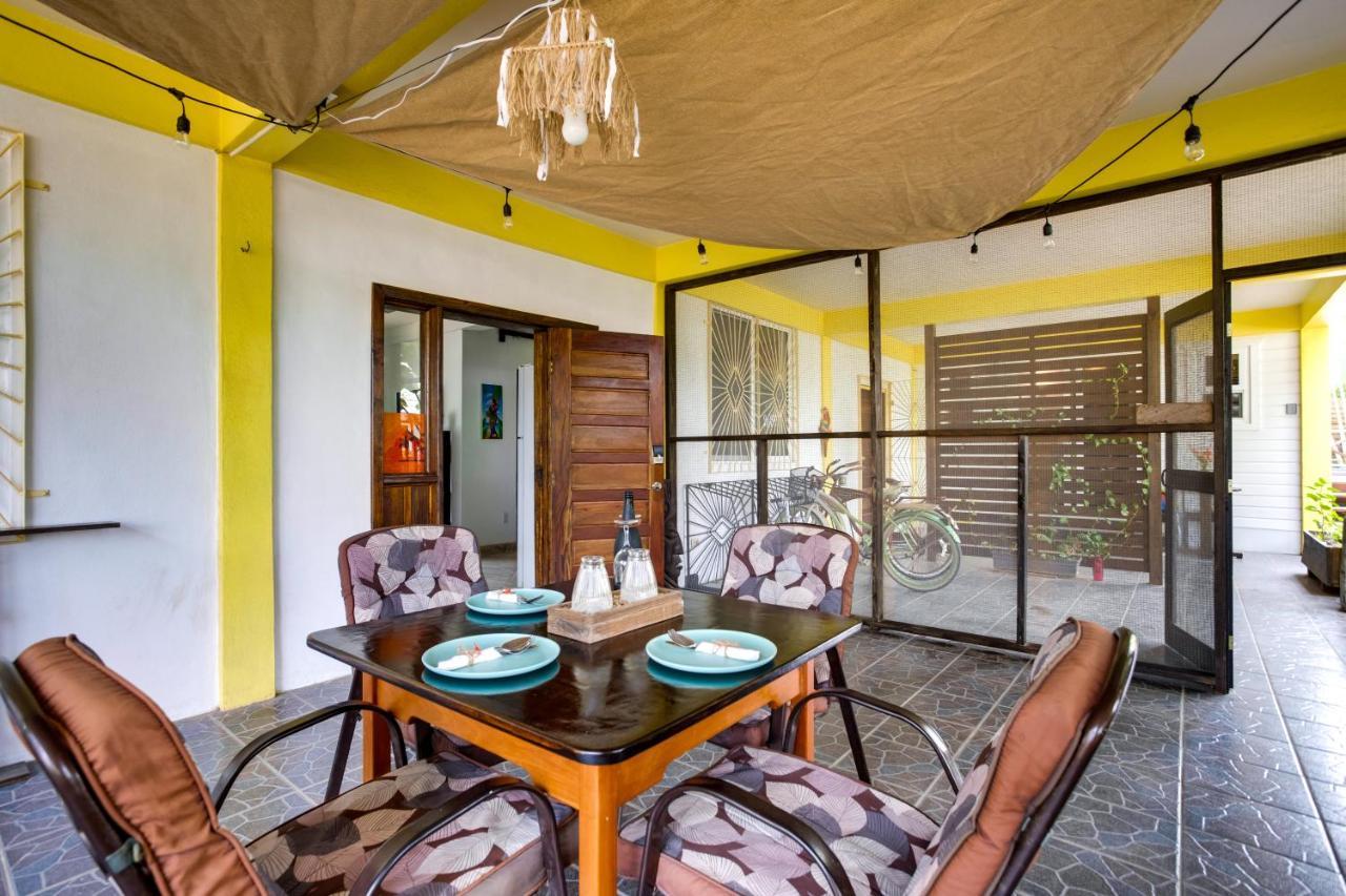 Driftwood Gardens Guesthouse Placencia Dış mekan fotoğraf