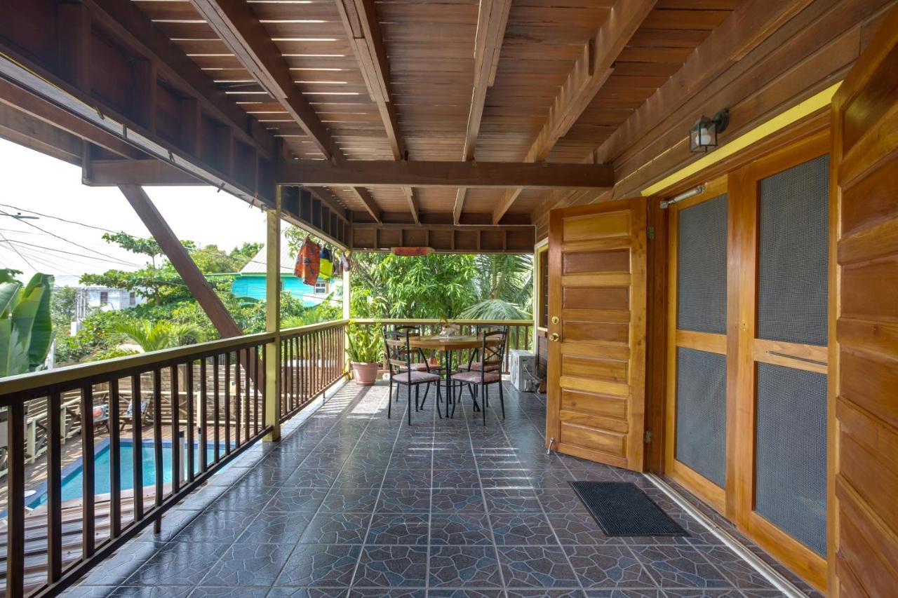Driftwood Gardens Guesthouse Placencia Dış mekan fotoğraf