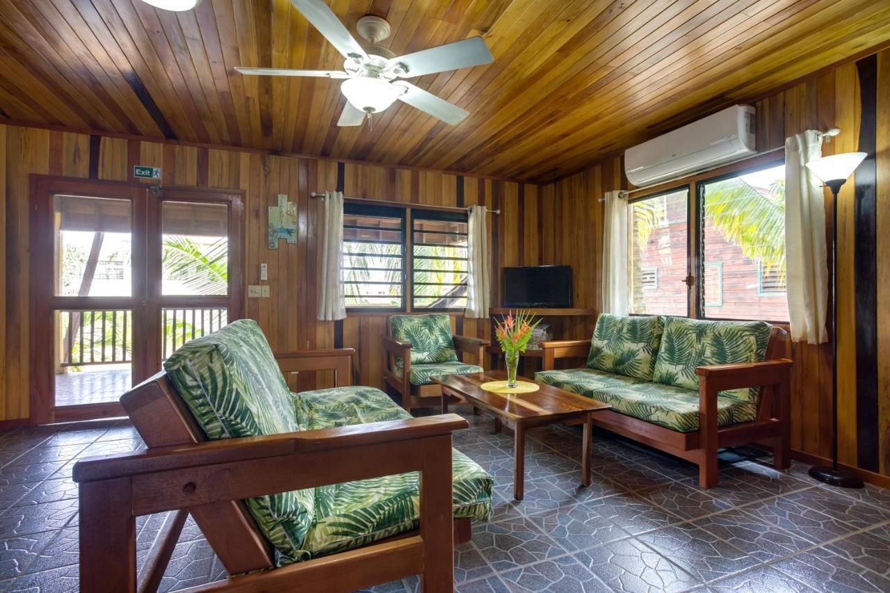 Driftwood Gardens Guesthouse Placencia Dış mekan fotoğraf