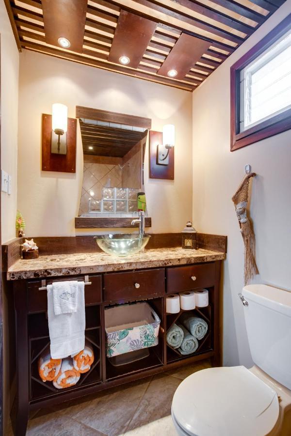 Driftwood Gardens Guesthouse Placencia Dış mekan fotoğraf